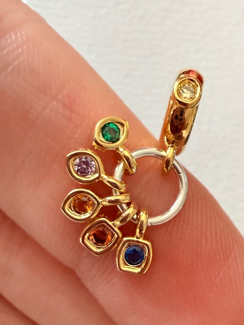 Pandora Marvel The Avengers Infinity Stones Dangle Charm - Picture 4 of 7